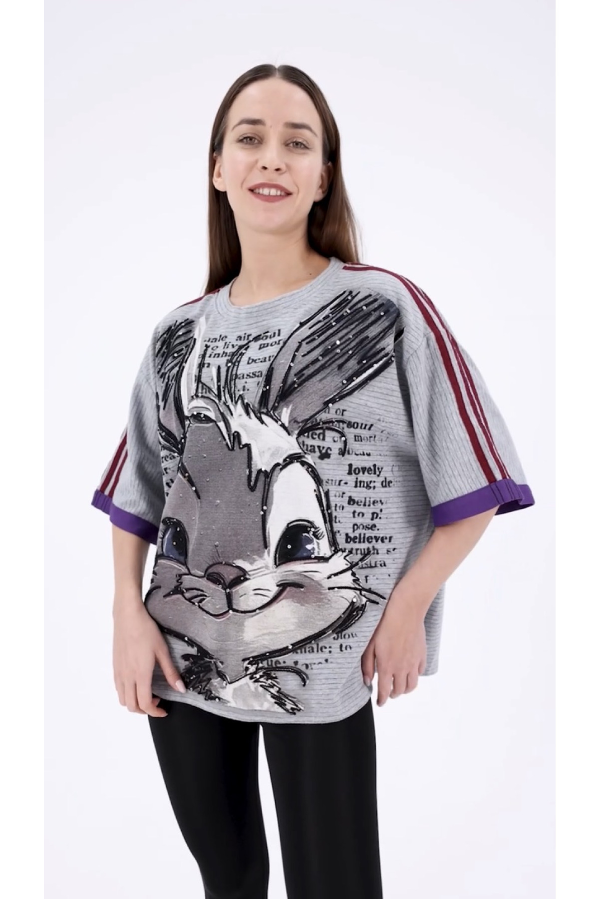 Kadın Gri Melanj Tavşan Baskılı Oversize Tişört - Taş İşlemeli Tasarım