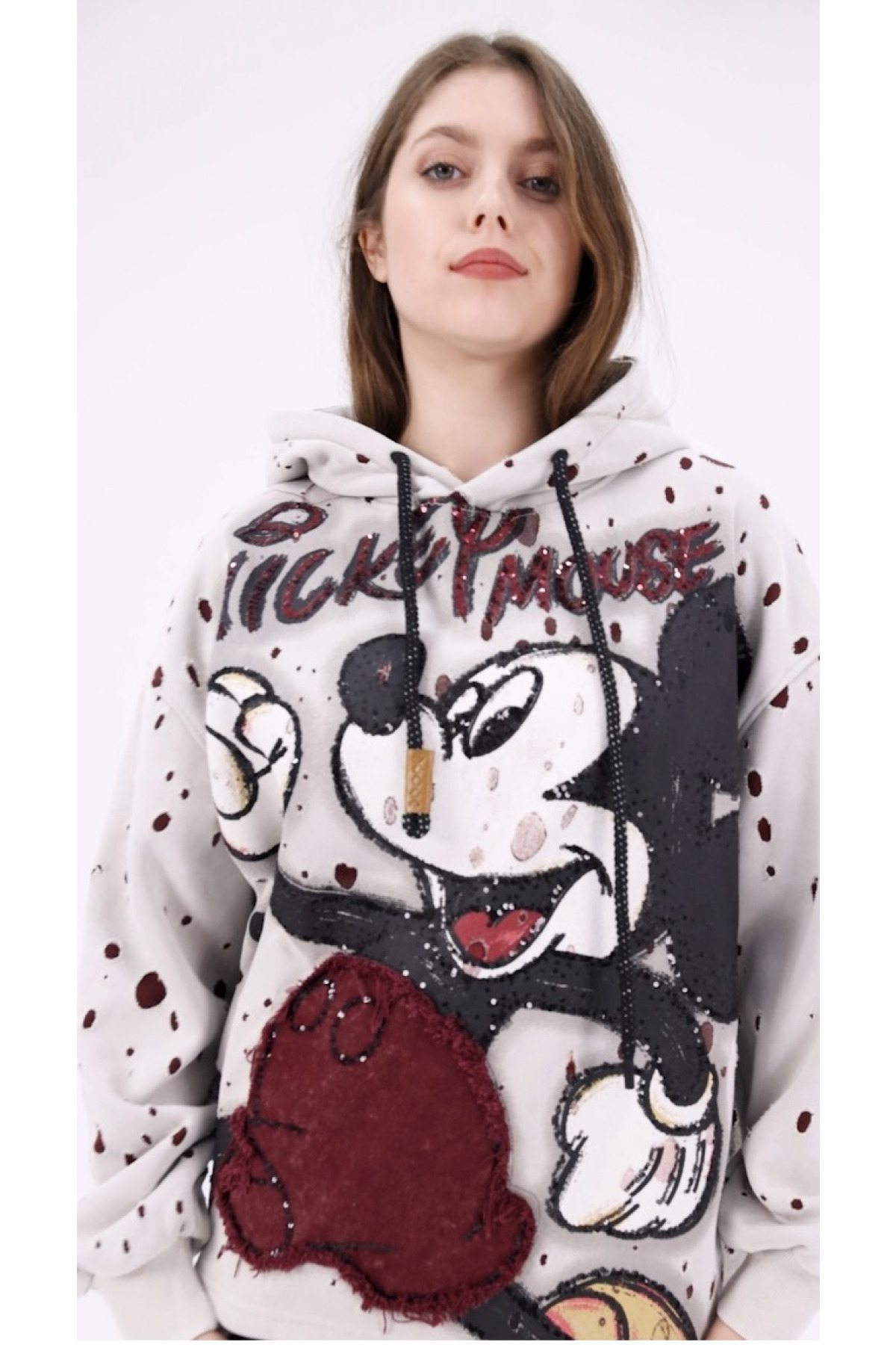 Mickey Mouse Temalı Eskitme Detaylı ve Payet Nakışlı Oversize Hoodie