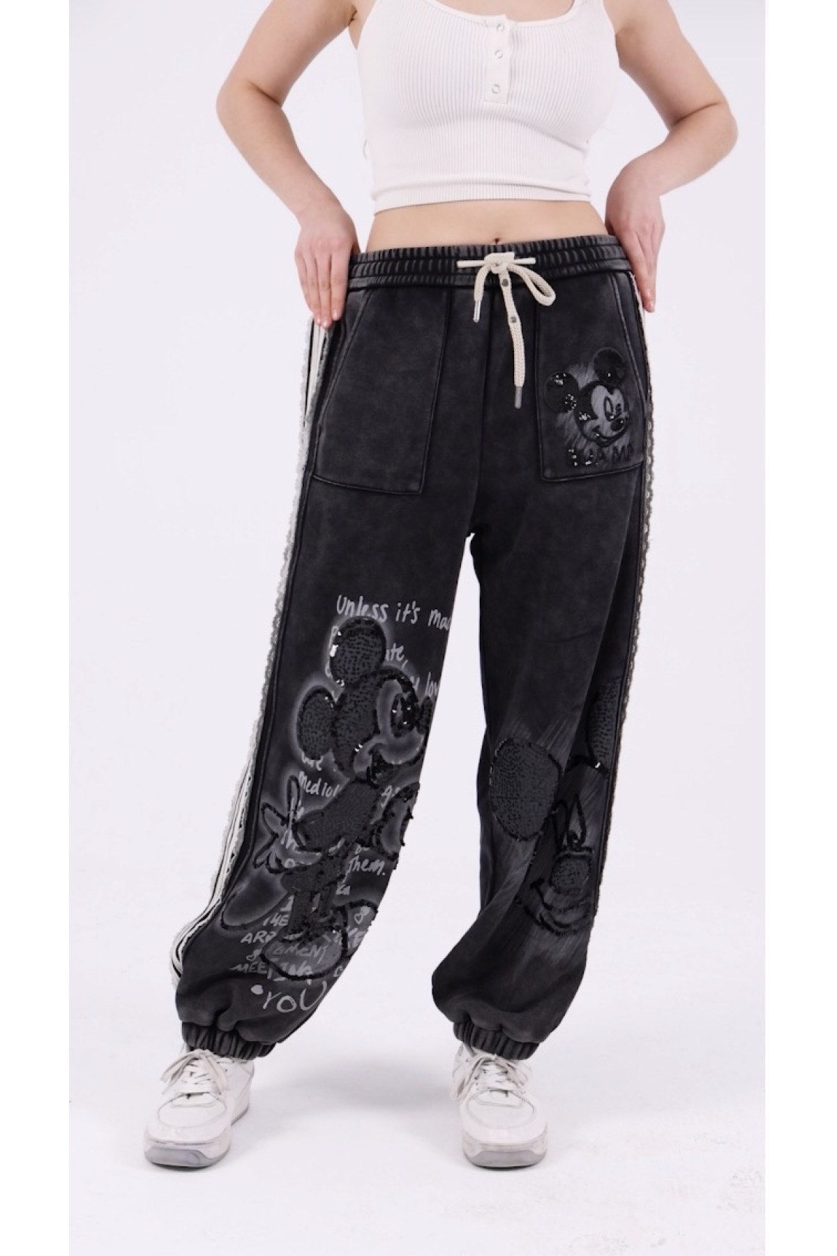 Mickey Mouse Baskılı ve Şeritli Kadın Siyah Jogger Eşofman Altı