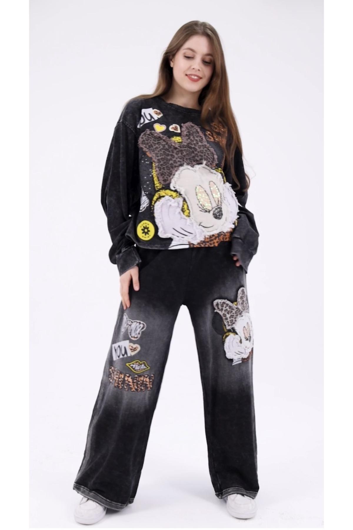 Mickey Mouse Baskılı Antrasit Sweatshirt ve Pantolon Takımı - Yıkamalı Denim Görünümlü