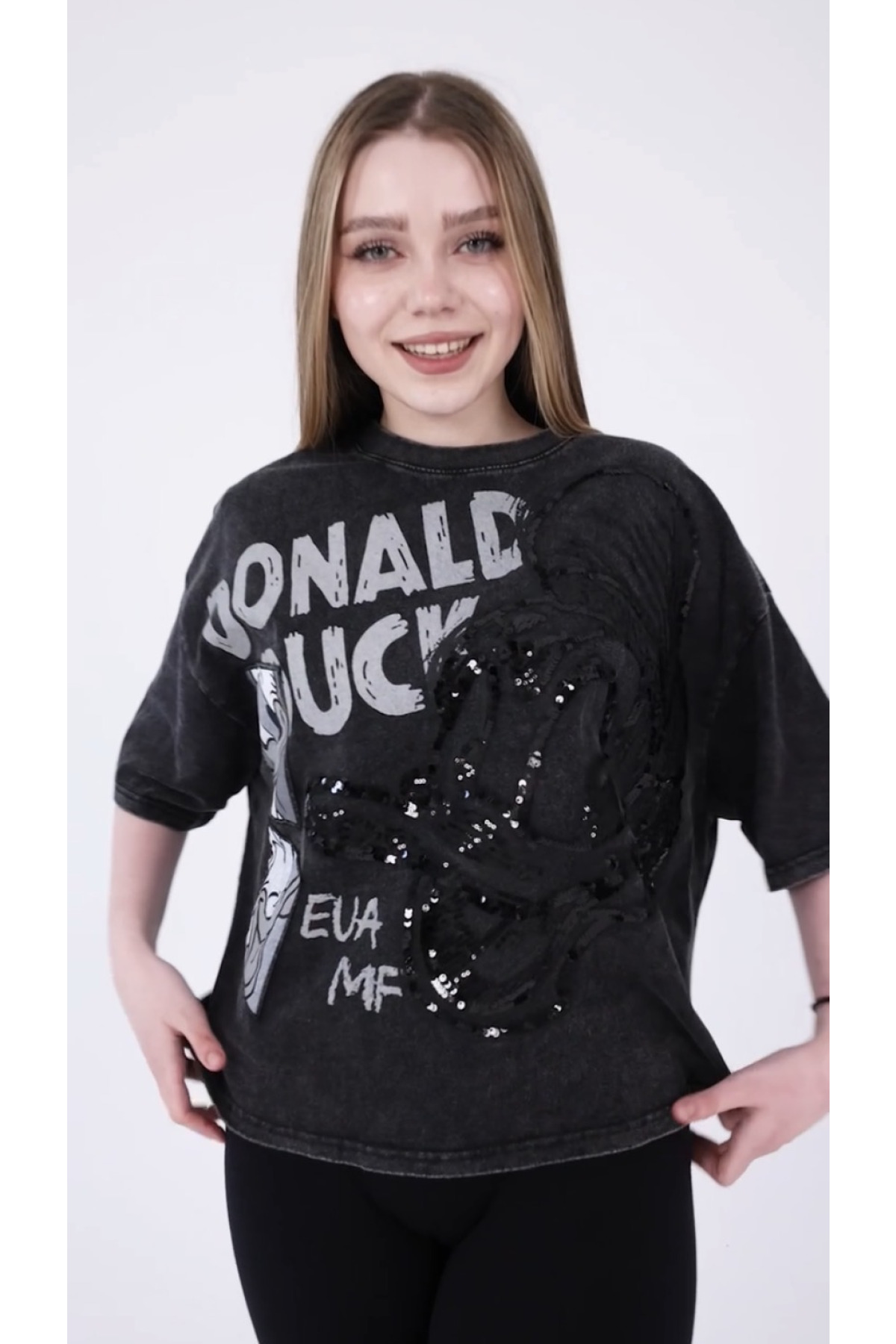 Donald Duck Baskılı Eskitme Siyah Oversize Tişört - Acid Wash