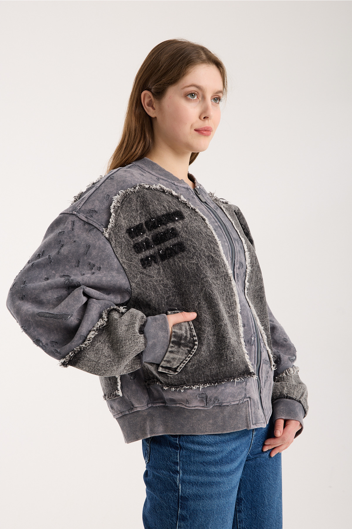 Harlem 36 Nakışlı Jean Yama Detaylı Oversize Gri Bomber Ceket